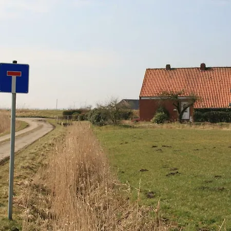 Landhaus Am Tiefsten Punkt Der Brd Krummhoern
